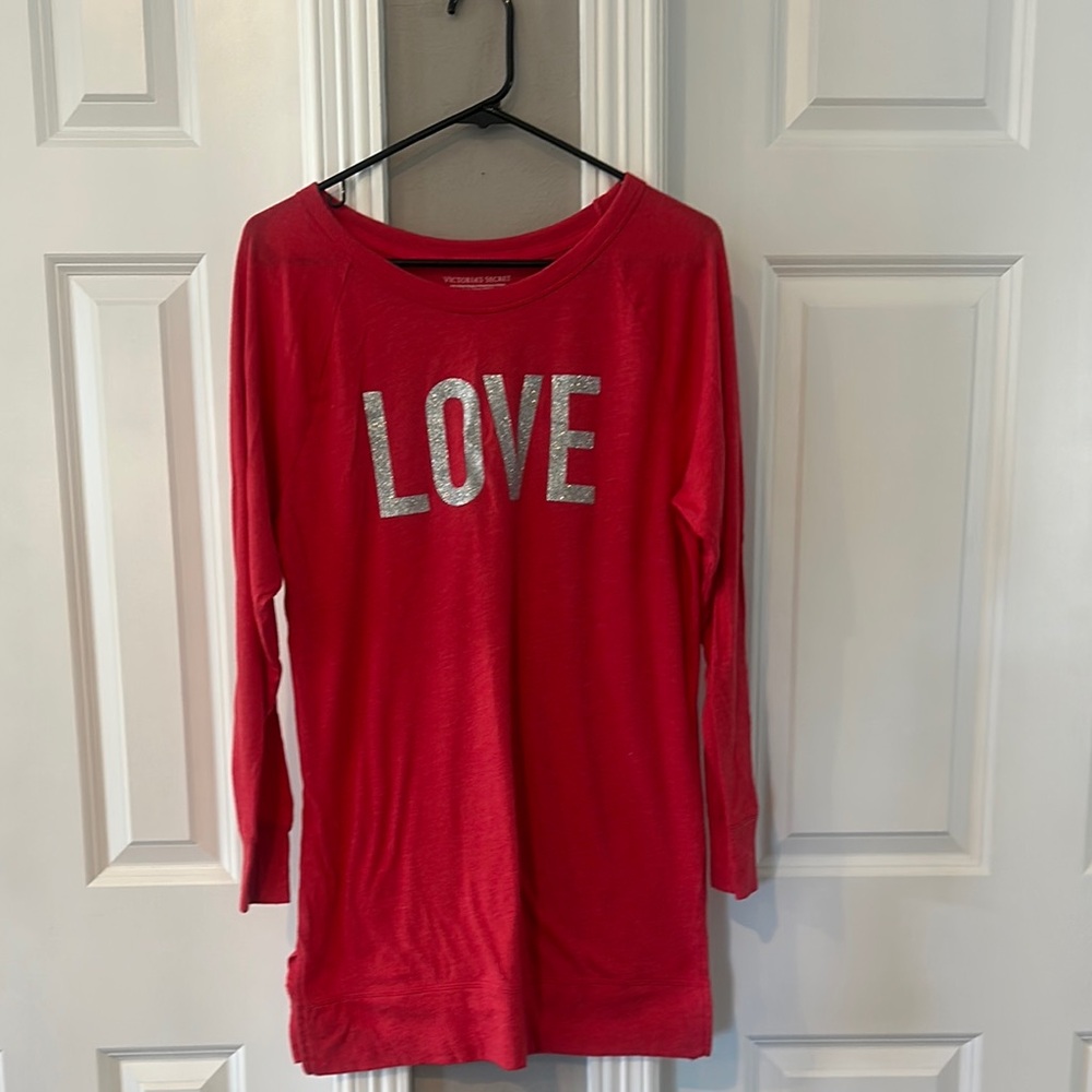 Victoria’s Secret LOVE Long Sleeve Top/, sleep dress